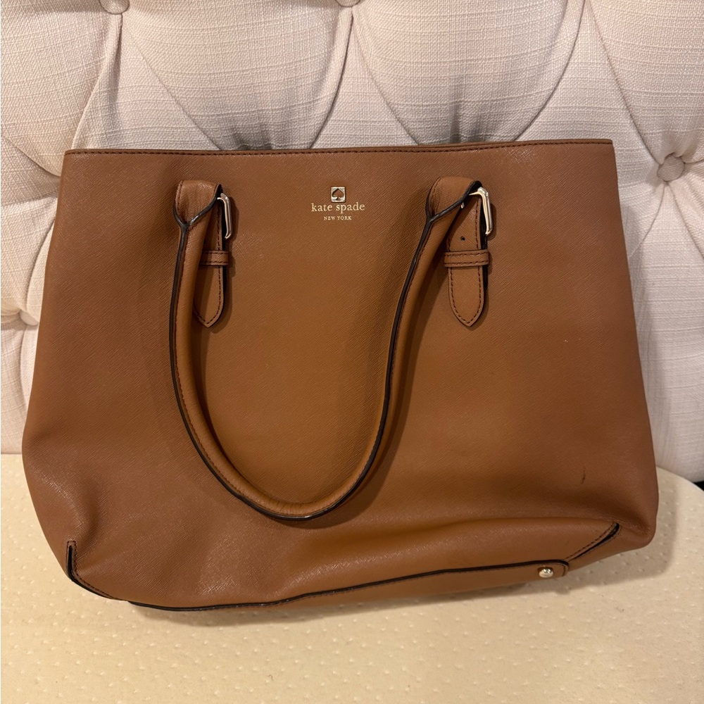 Like new Kate Spade Tote.